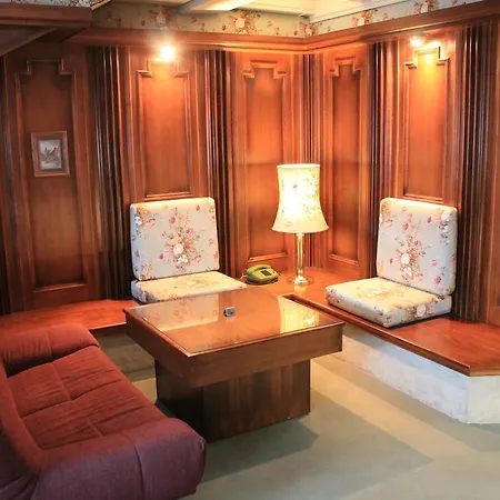 Spahr Hotel 3*