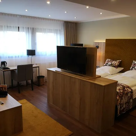 Spahr Hotel 3*